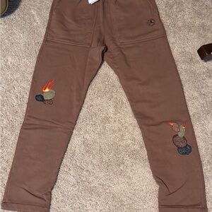 Travis Scott x Jordan Embroidered pants - NWT